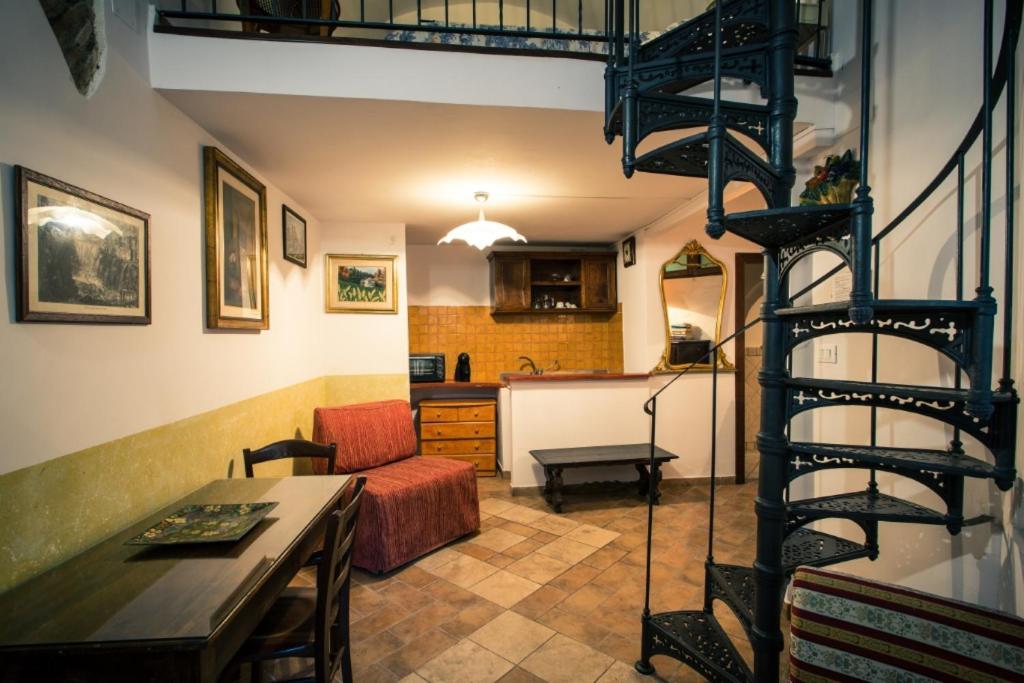 B&B La Fontana di Pegaso Tivoli Bagian luar foto